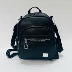 MOCHILA ECO CUERO C/CHARM